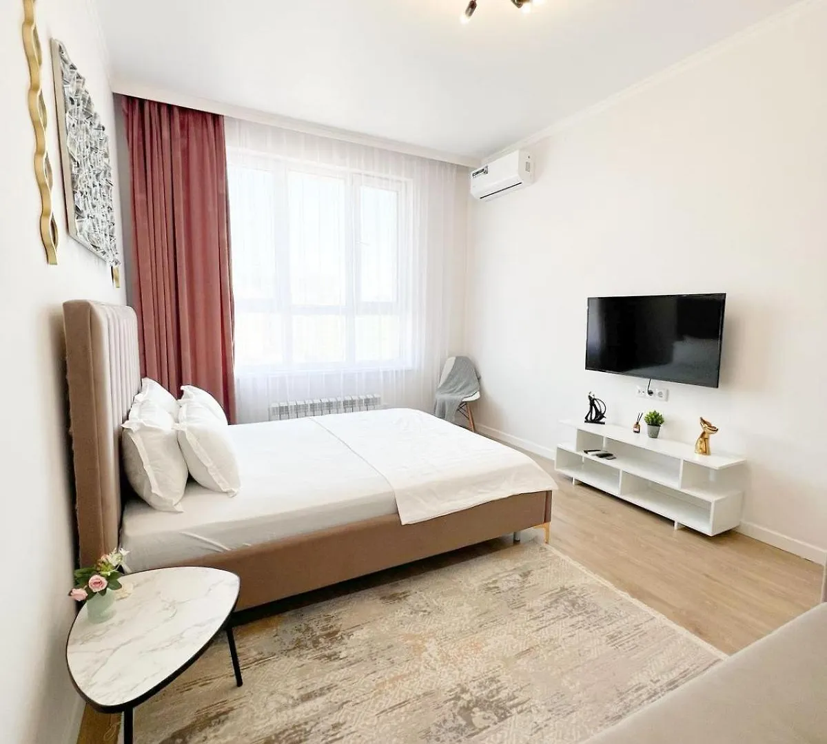 Кок-Жайлау 1-Комнатная За Хан Шатыром Astana Appartement